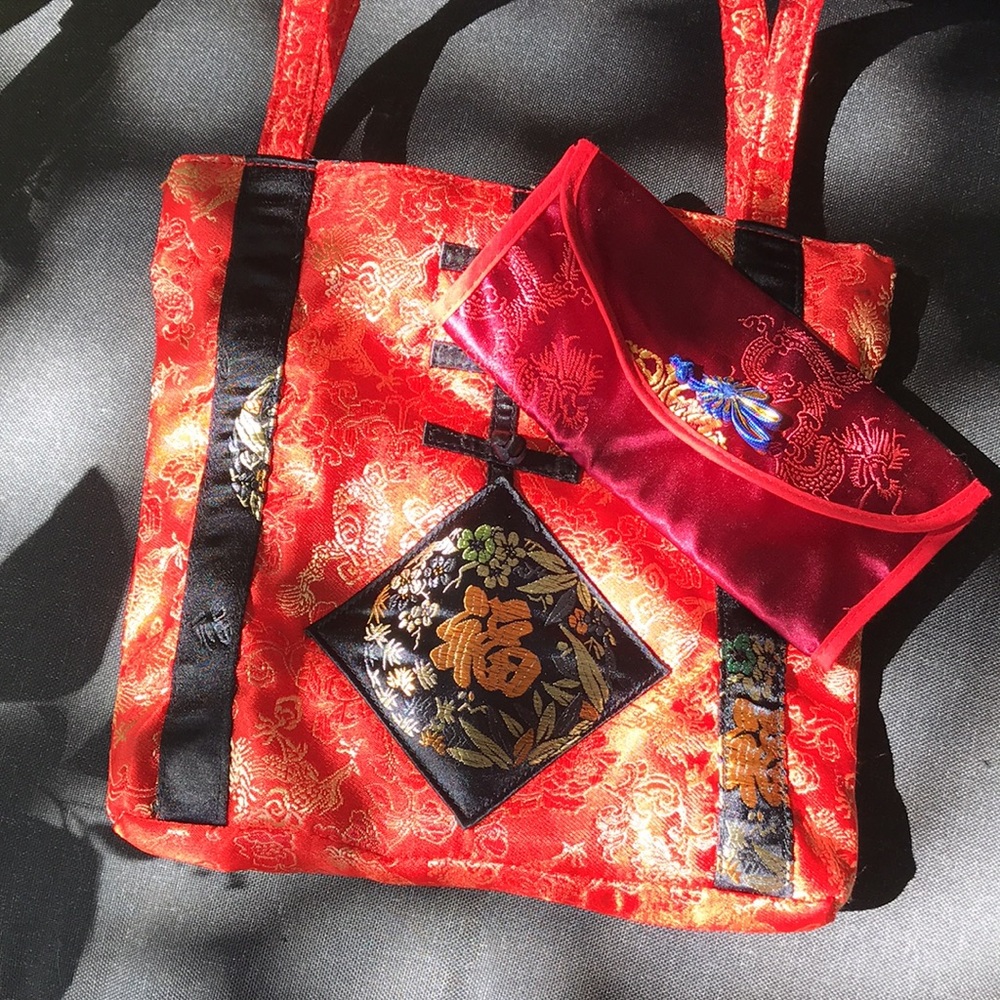 Vintage Chinoiserie red tote purse w/ red & burgundy wallet